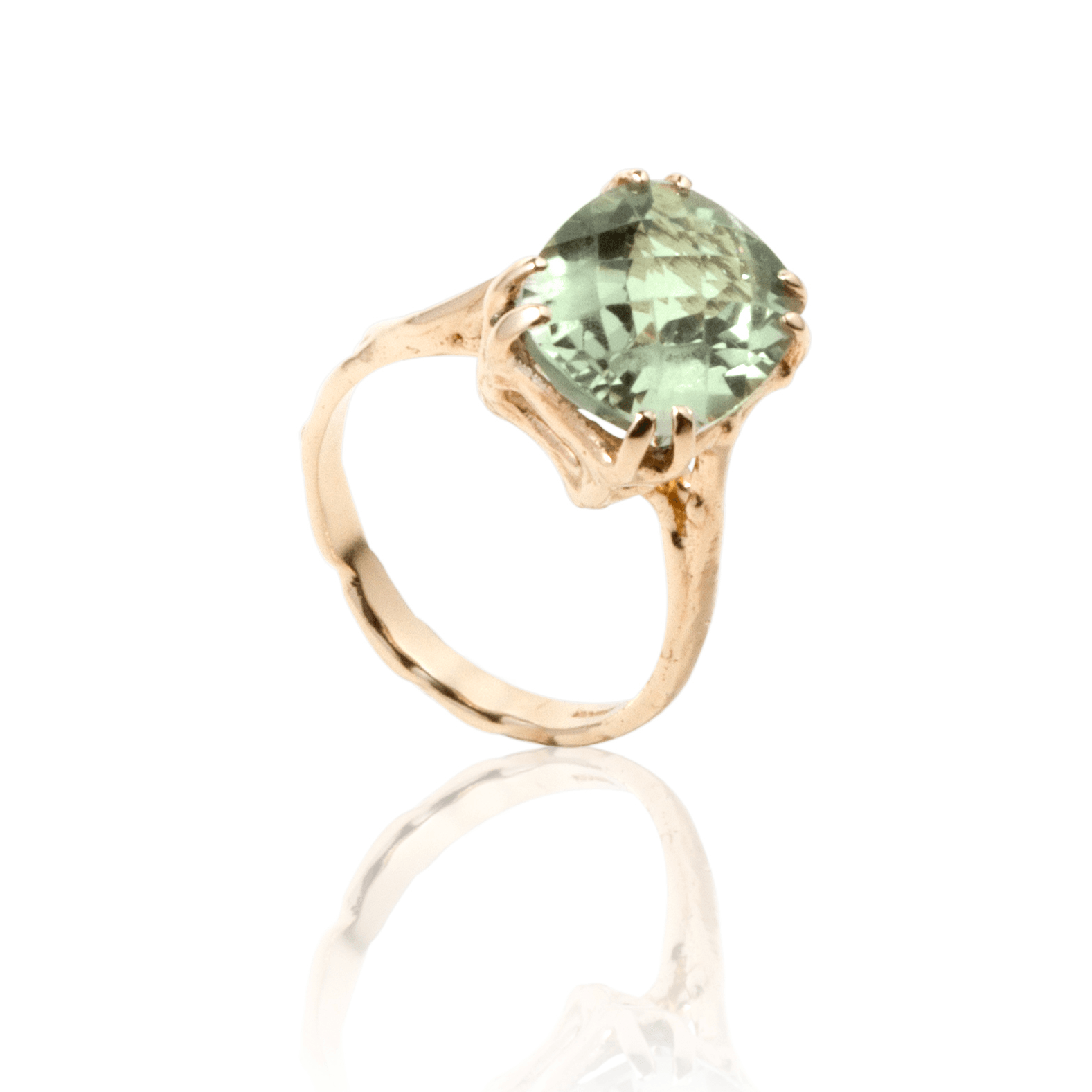 Gold ring set with green amethyst “damero” cut - LaParra Jewels-BESPOKE HAND MADE JEWLERY LONDON